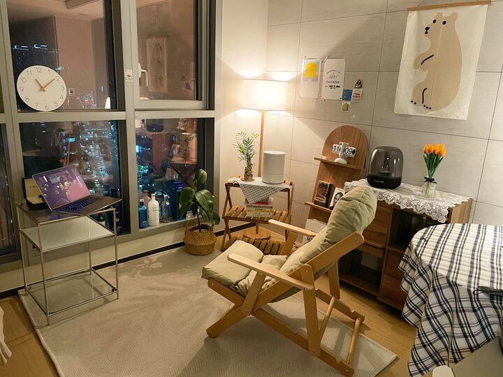 short form carousel card thumbnail