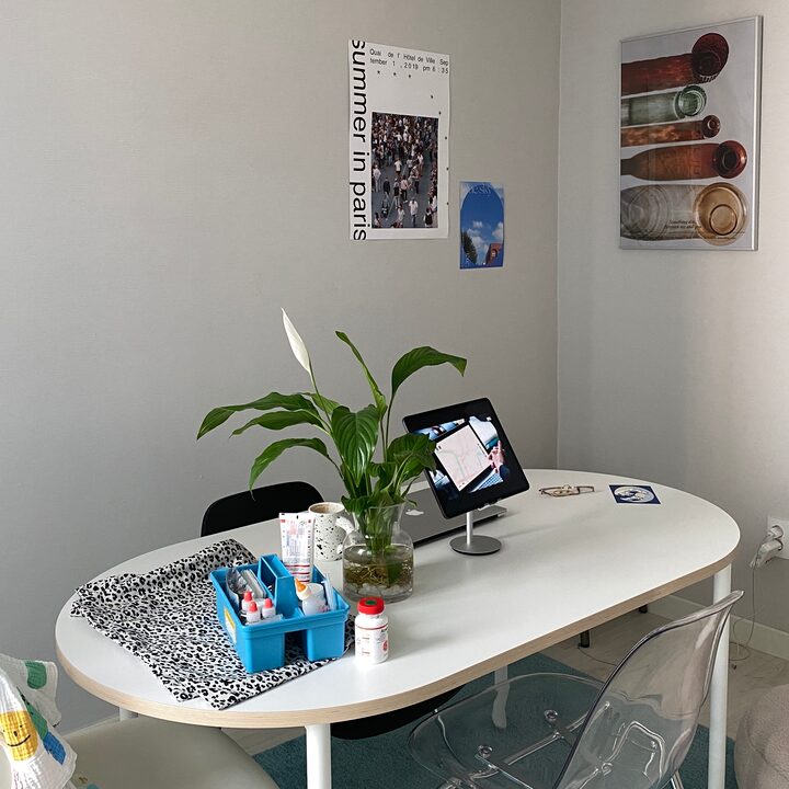 short form carousel card thumbnail