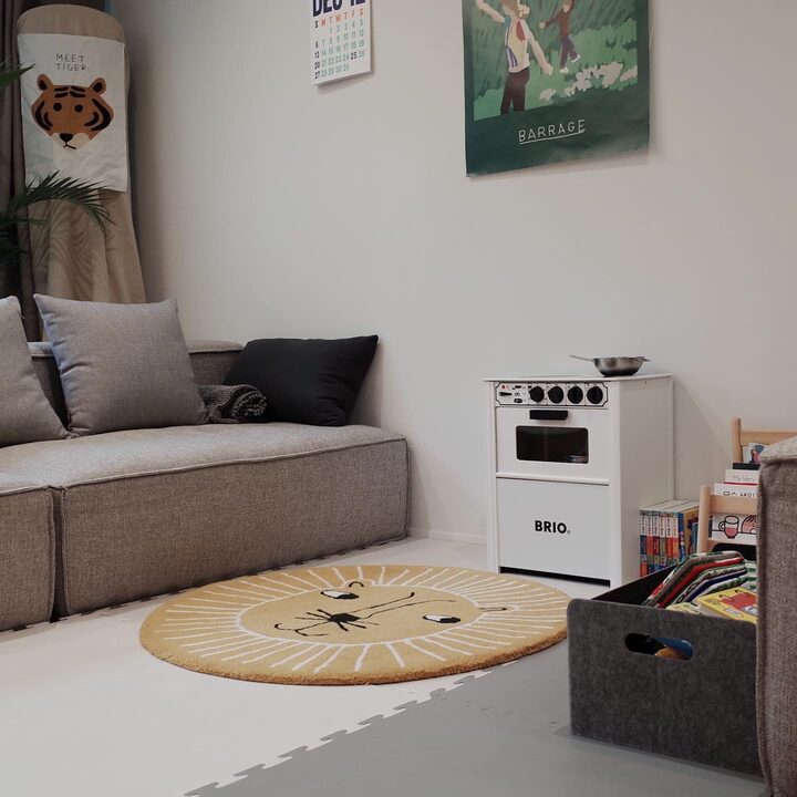 short form carousel card thumbnail