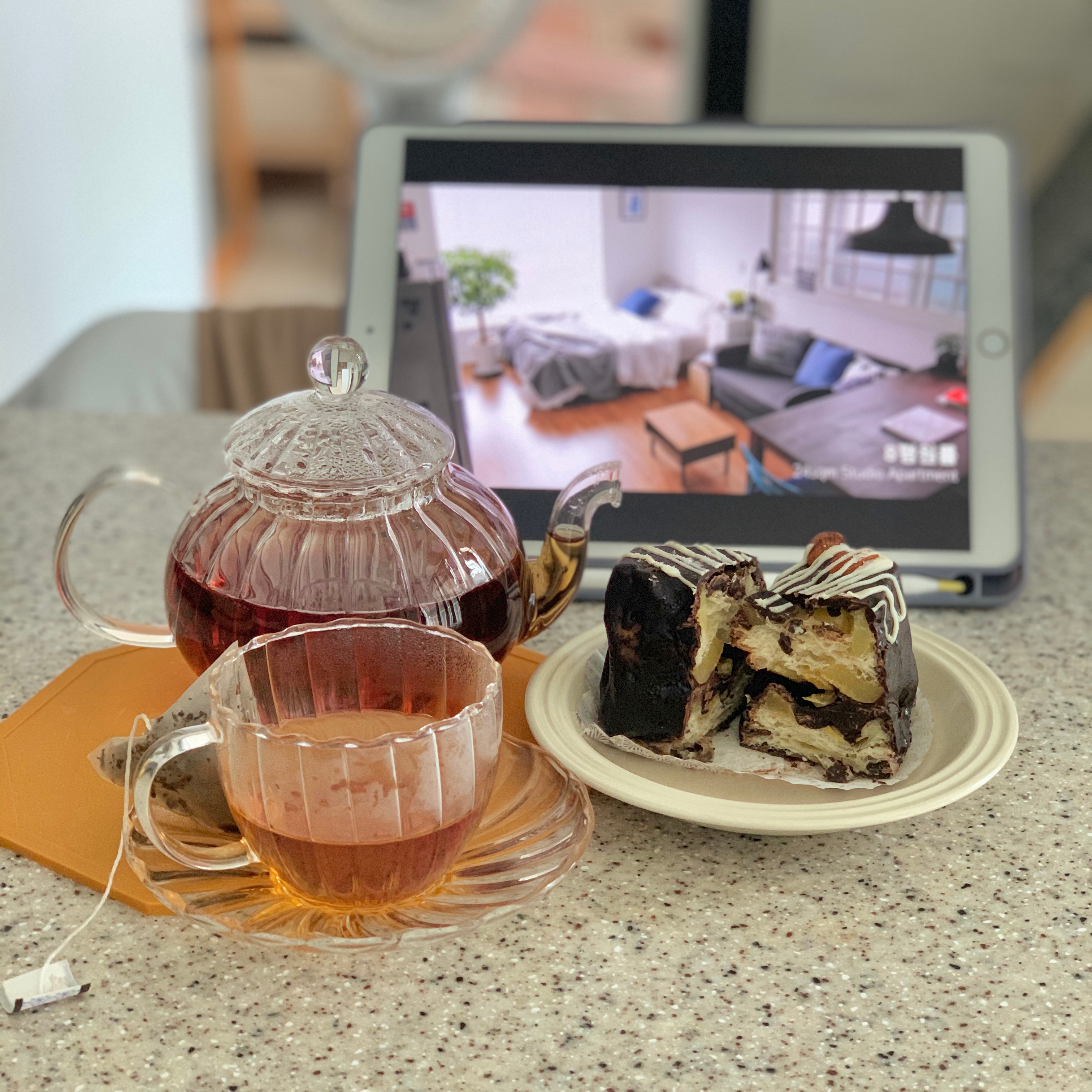Flower Glass Teapot & 2 Teacup Set user photo