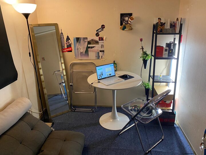 short form carousel card thumbnail