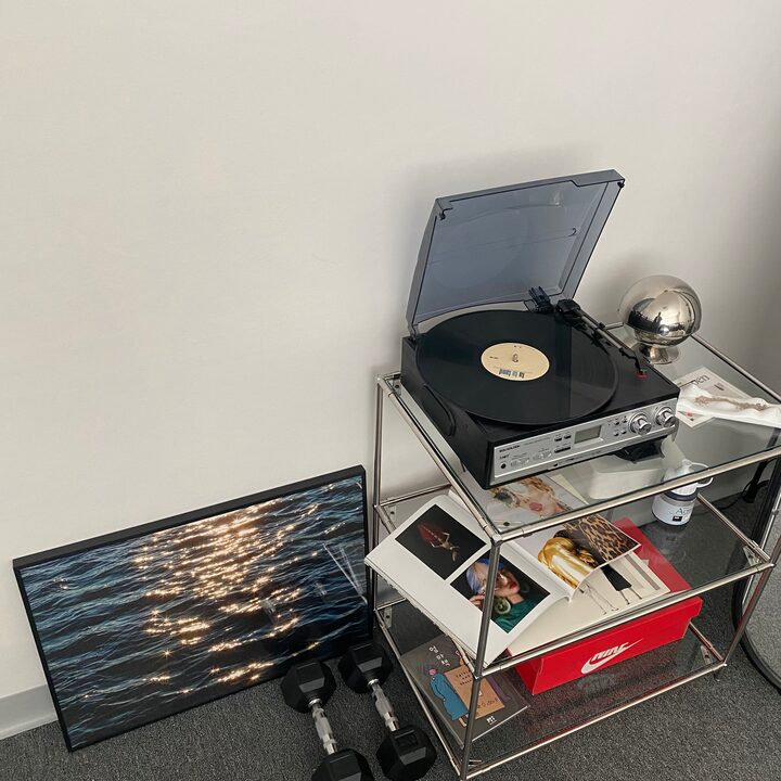 short form carousel card thumbnail