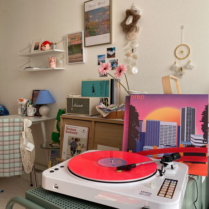 short form carousel card thumbnail