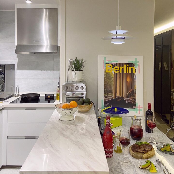 short form carousel card thumbnail