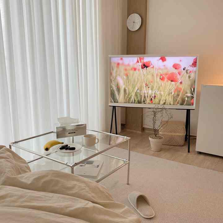 Tagged posts featuring Arne Jacobsen Bankers Wall Clock (2 colors) 1