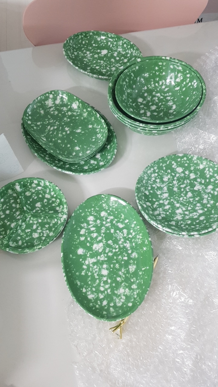 Retro Korean Noodle Bowl user photo