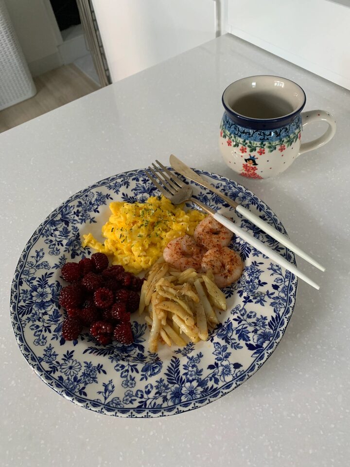 short form carousel card thumbnail