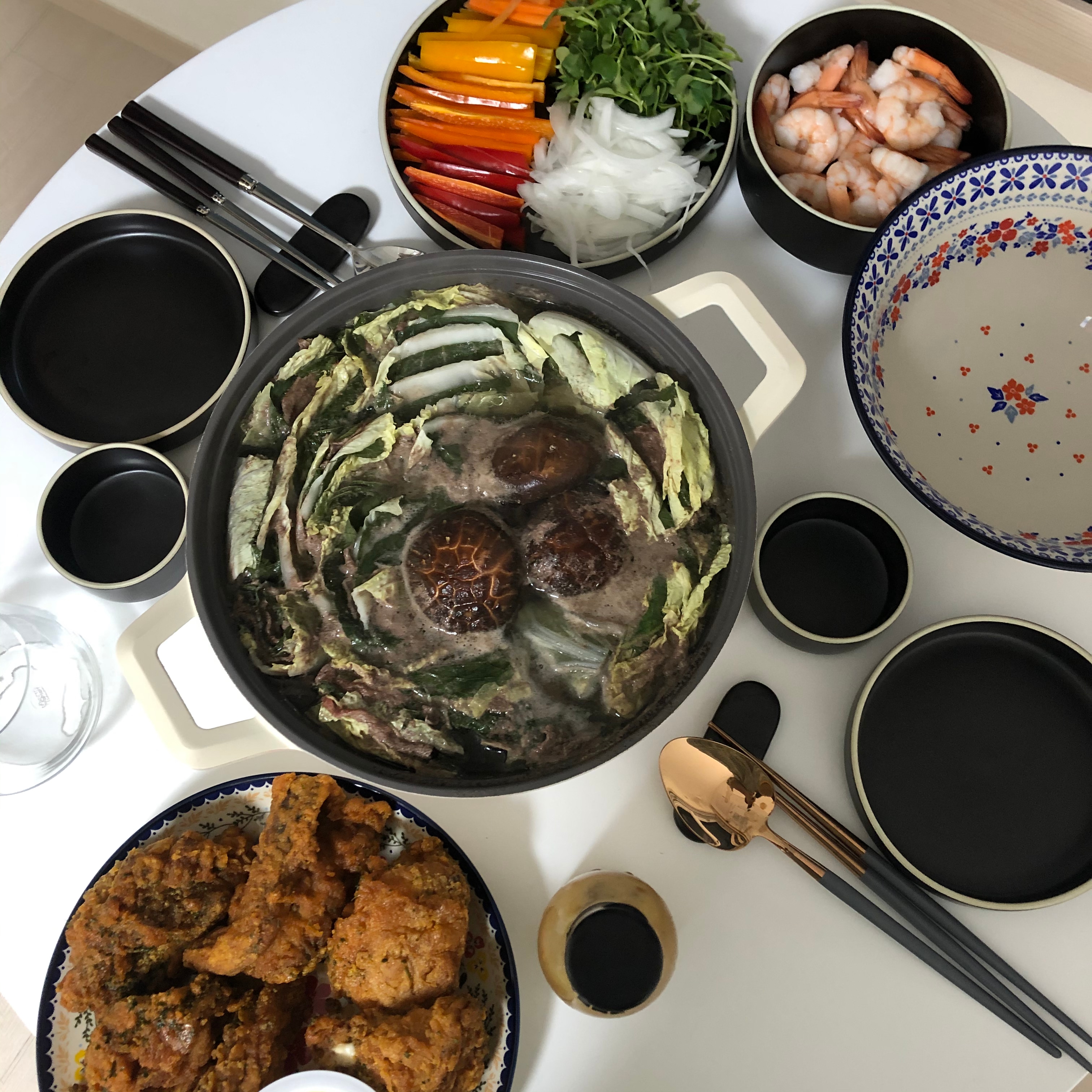 Olhum Korean Dinnerware Set for 2 (13-Piece) user photo