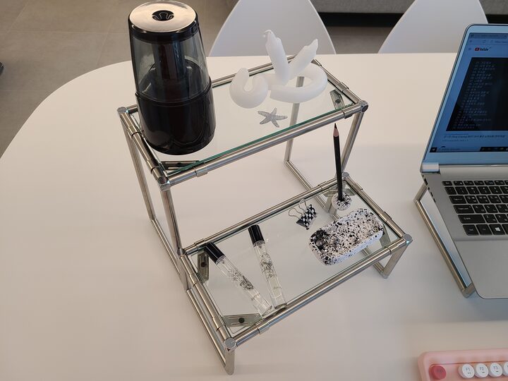 short form carousel card thumbnail