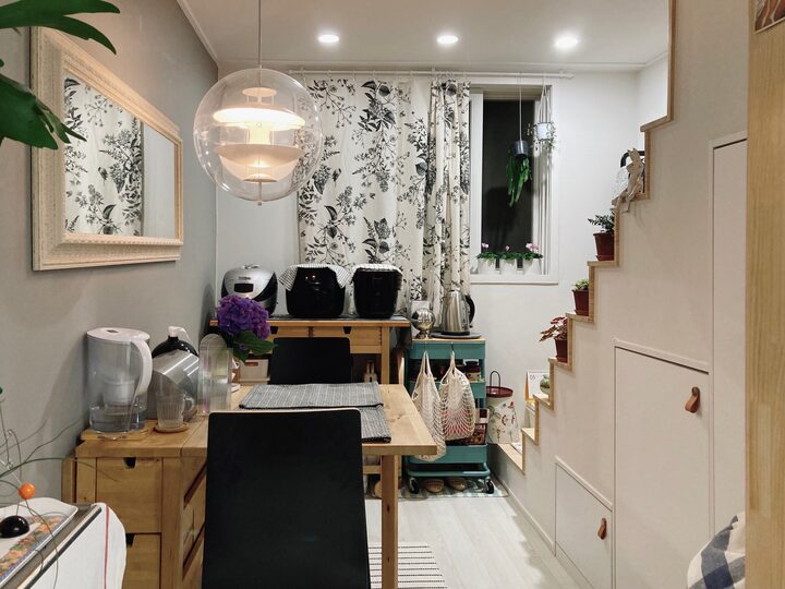 short form carousel card thumbnail