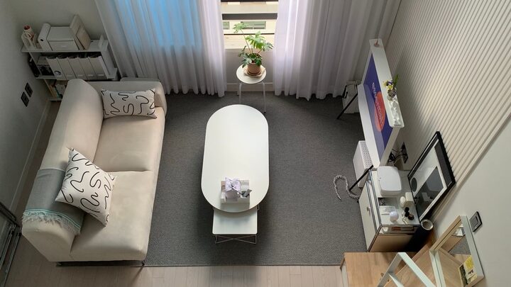 short form carousel card thumbnail