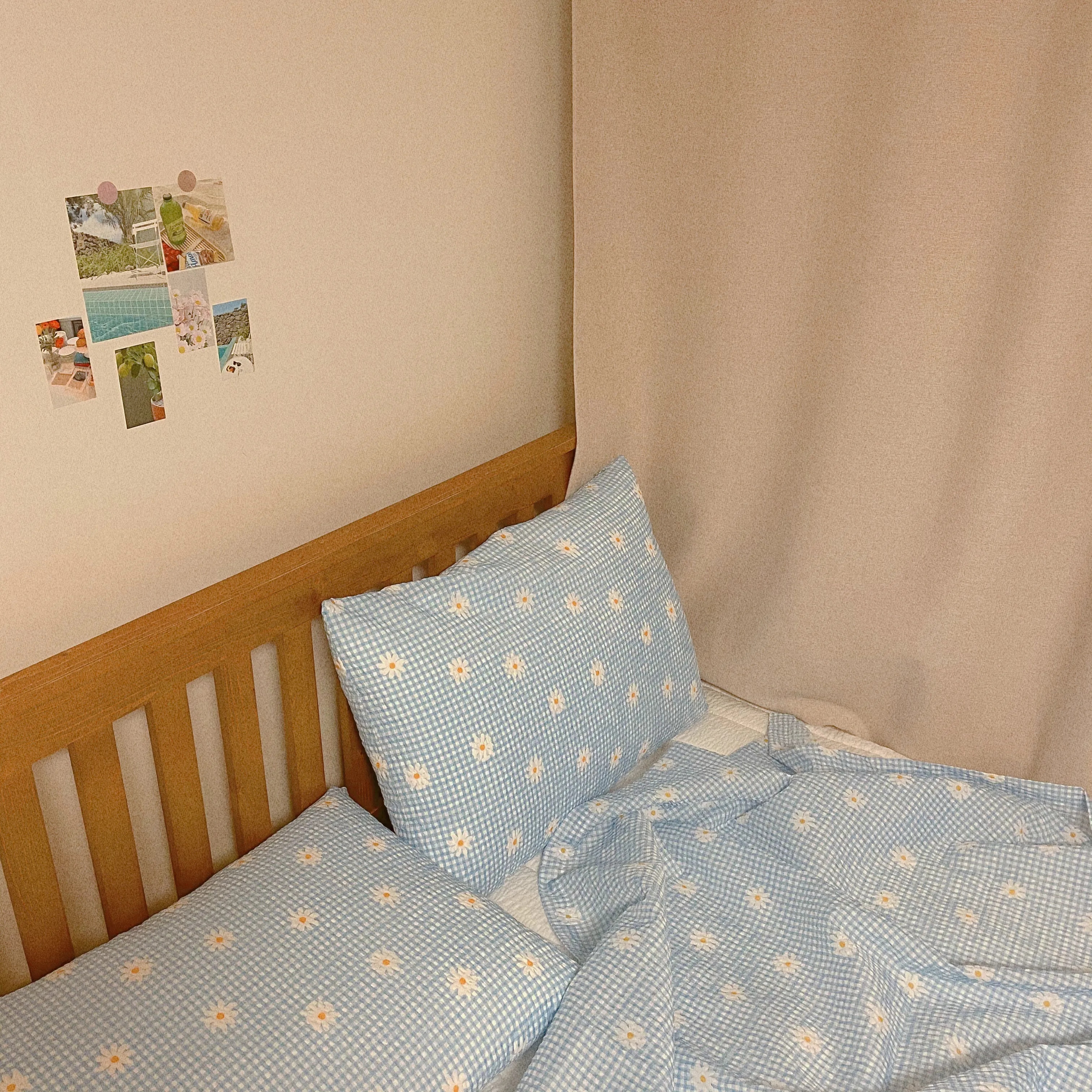 Summer Romance Seersucker Light Blanket + Pillowcase Set user photo