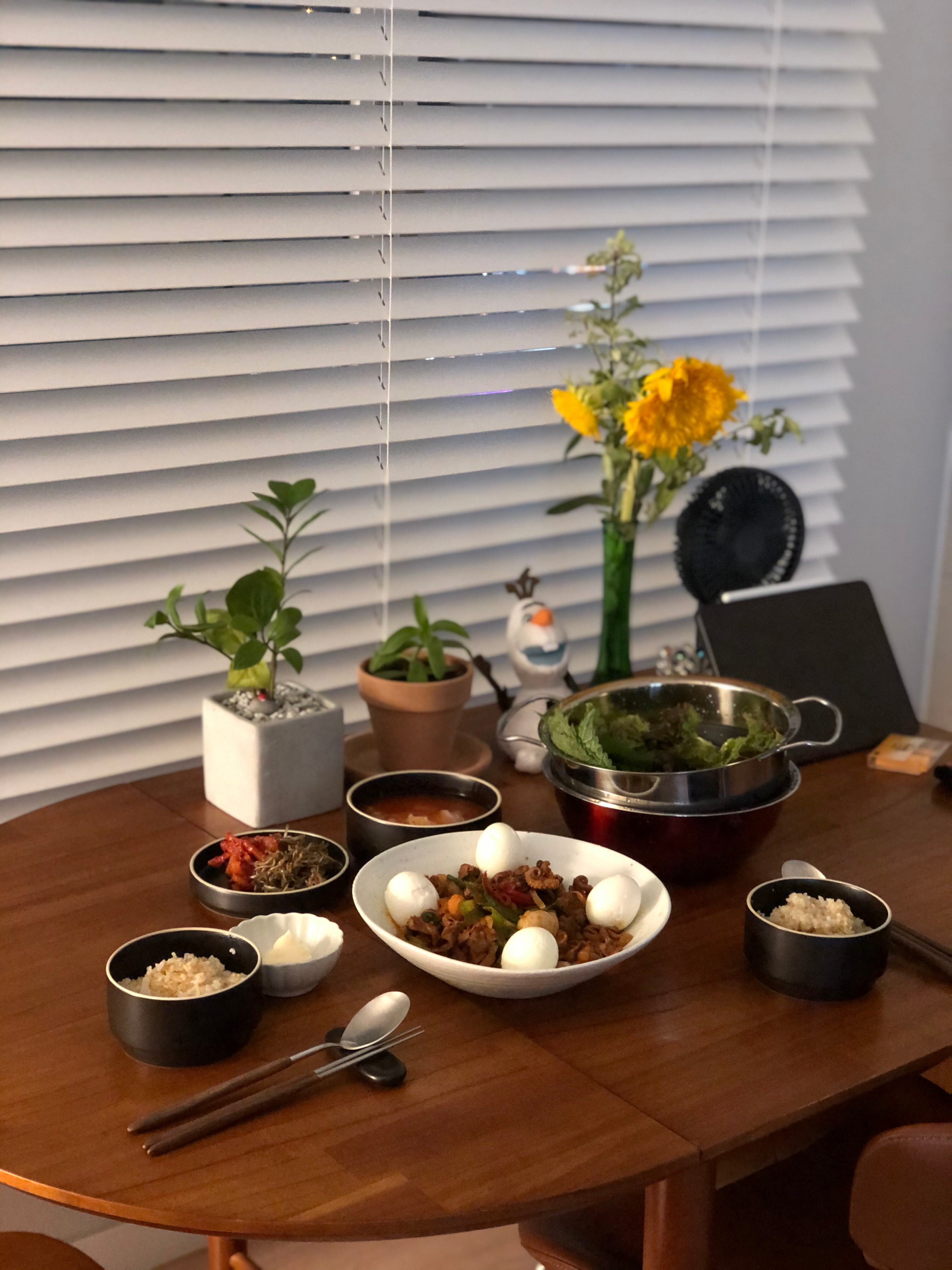Olhum Korean Dinnerware Set for 2 (13-Piece) user photo