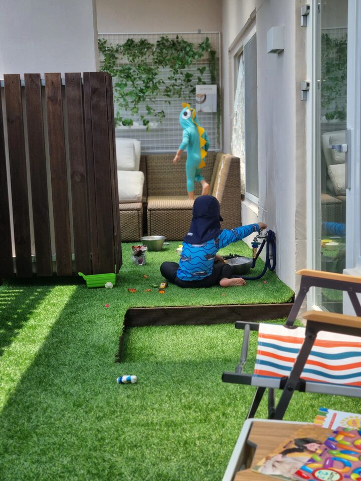 short form carousel card thumbnail