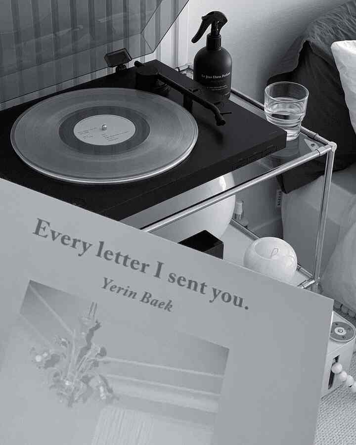 🔉— sᴏᴜɴᴅs ɢᴏᴏᴅ :)

1階にもっとよく似合うように席を移してみようかと思ったが..やはりLPは目を開けて巻く前感性ということだよ〰️なんと早く寝てしまった今朝、扇風機風で久しぶりにブルービニール💜

-
上記の投稿は、本日の家のオーハウス活動の一環として、当該業者から製品を提供され、体験後に作成されました。