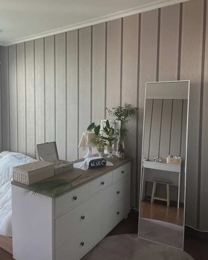 Tagged posts featuring BRIMNES Dressing Table 1