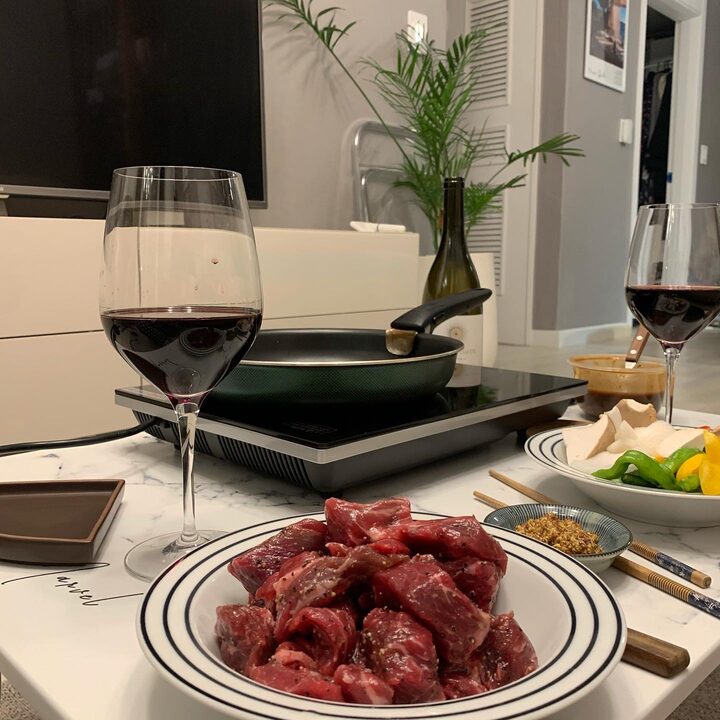 short form carousel card thumbnail