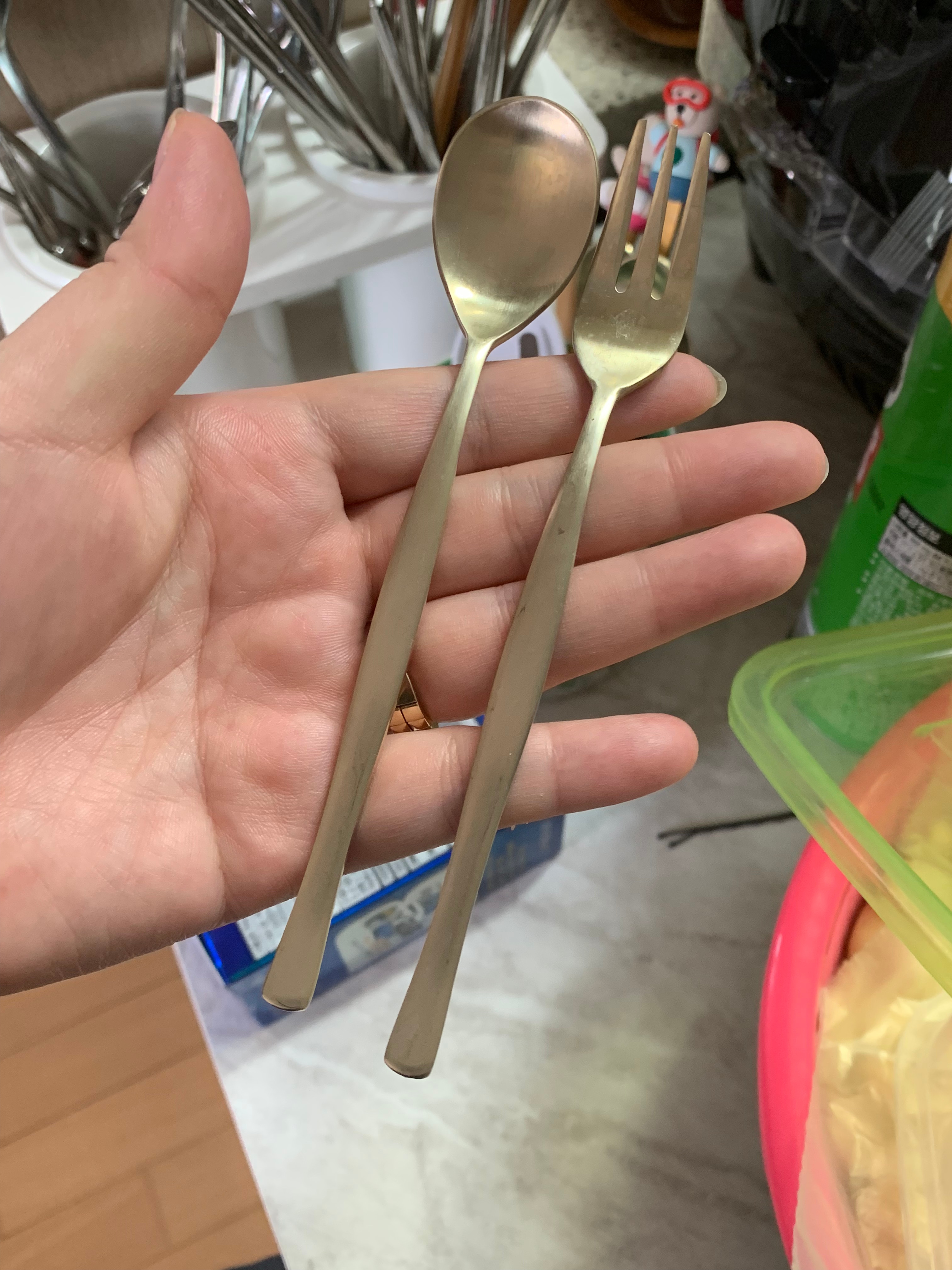 Satin Gold Dessert Cutlery 10-Piece Set user photo