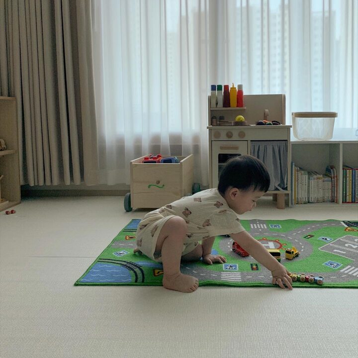 short form carousel card thumbnail