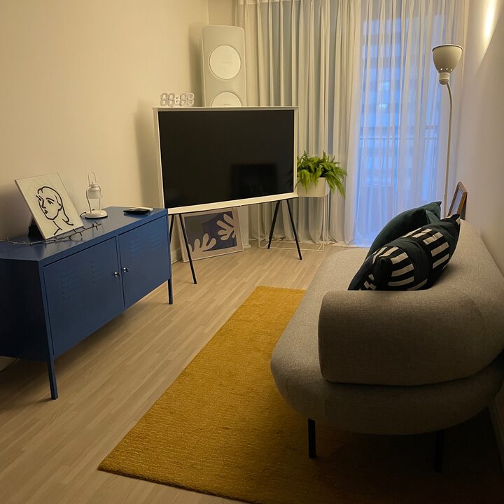 short form carousel card thumbnail