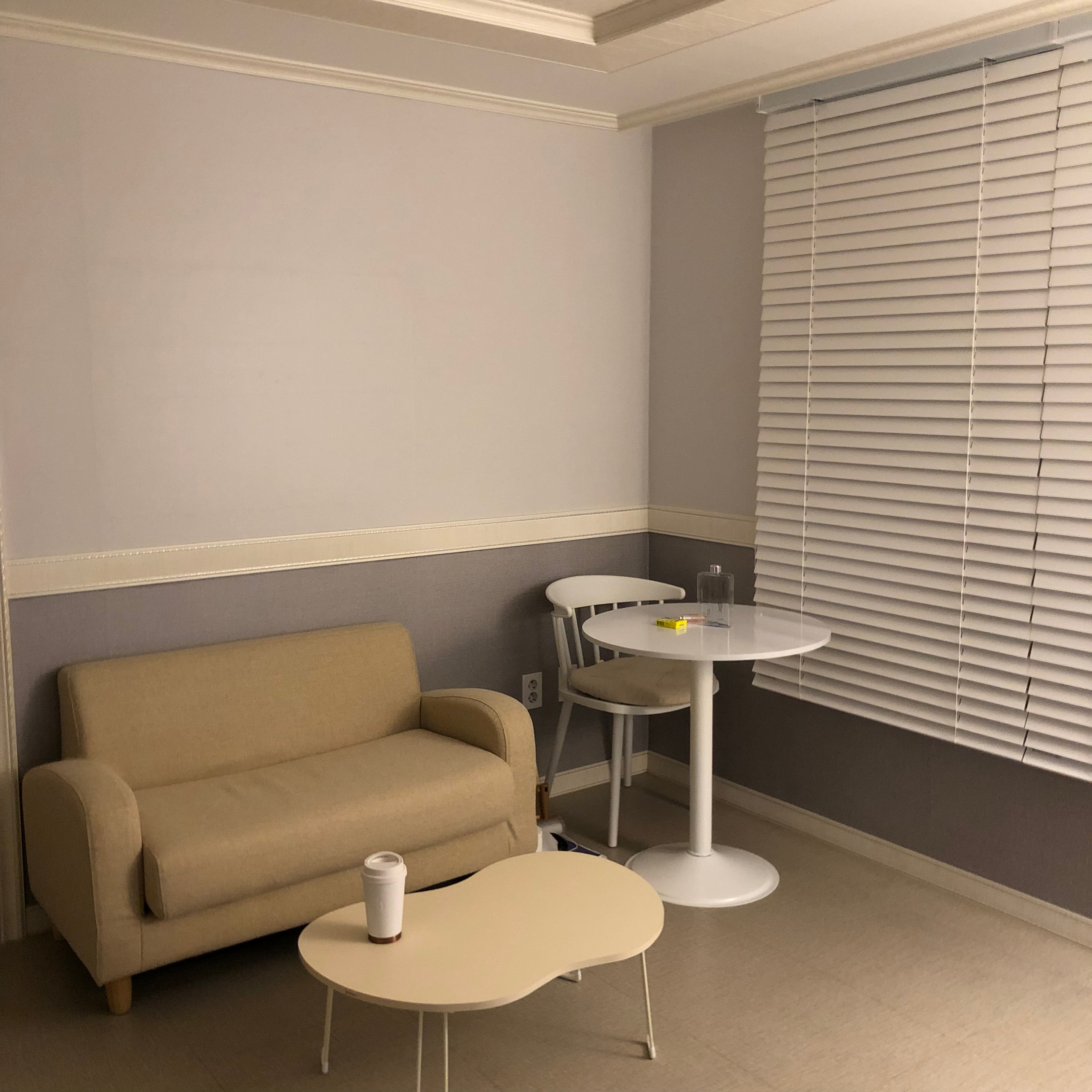 Supermat Apple Objet Folding Table user photo