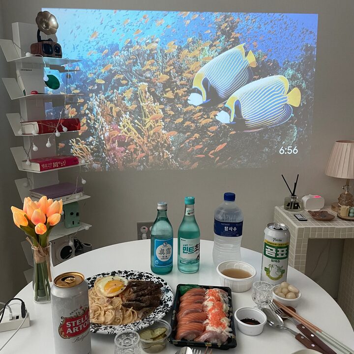 short form carousel card thumbnail