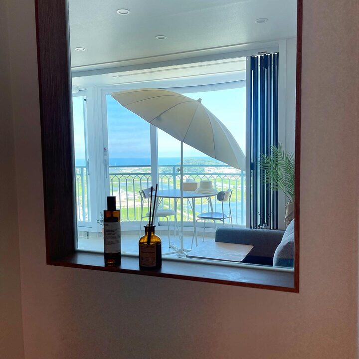 short form carousel card thumbnail