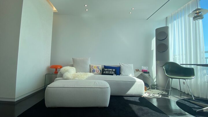 short form carousel card thumbnail