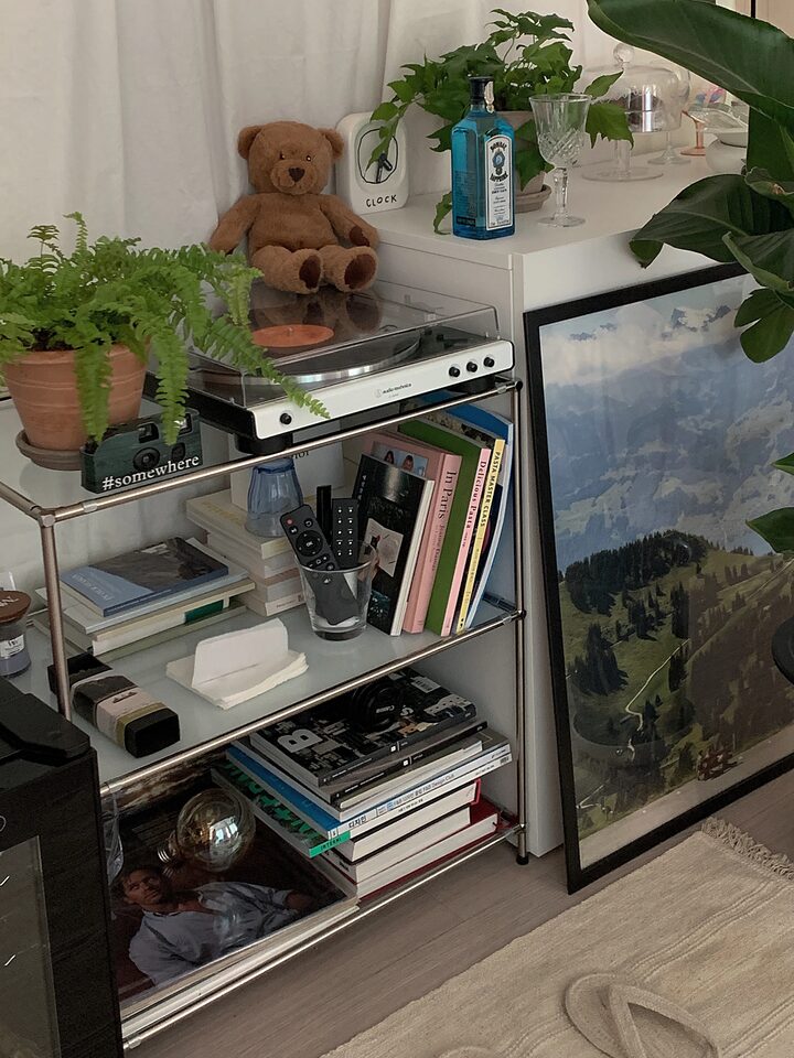 short form carousel card thumbnail