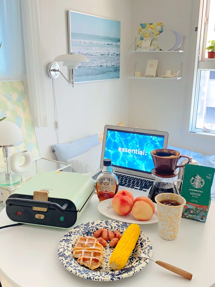 short form carousel card thumbnail