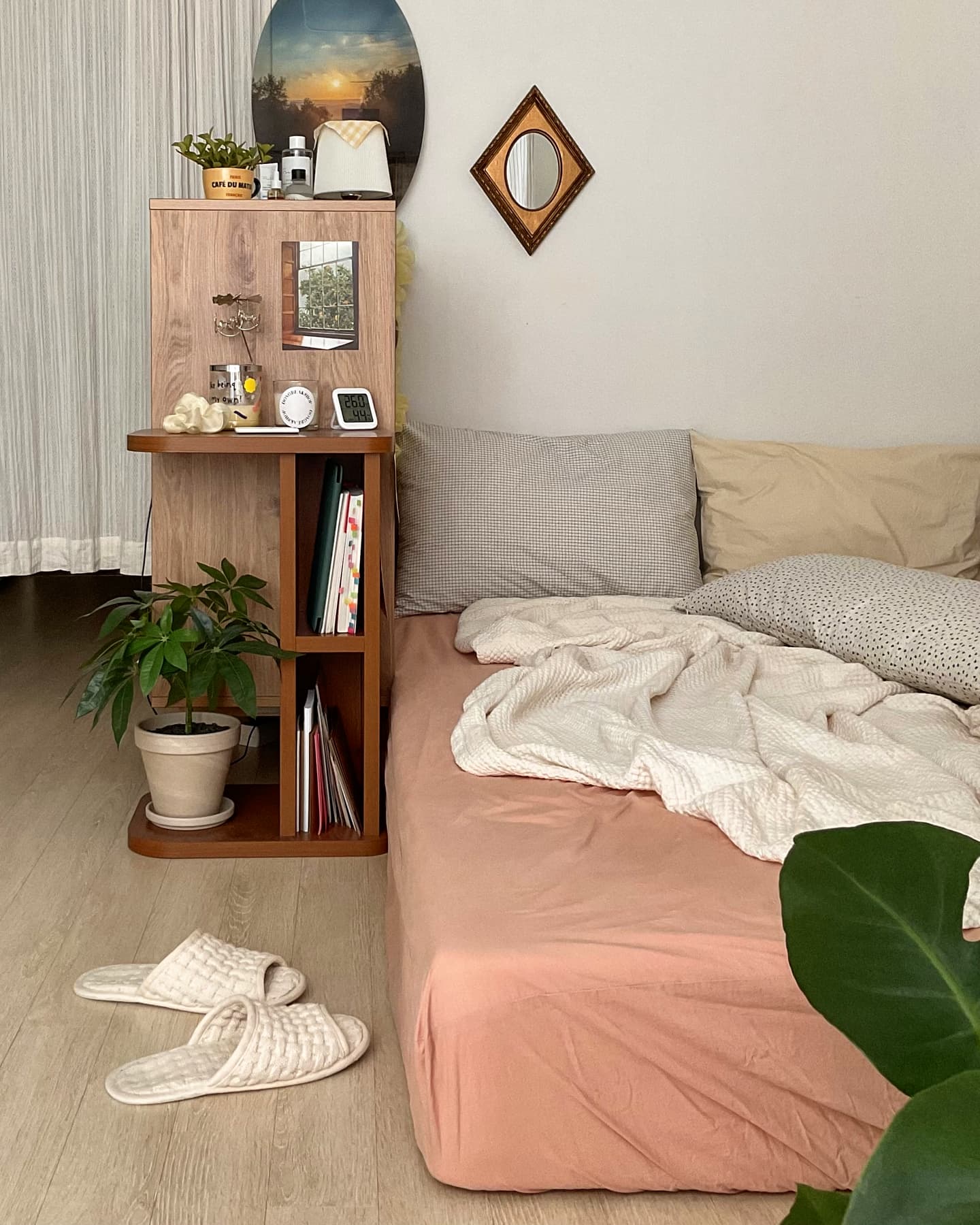 Multi-Purpose End Table with Storage Shelf user photo