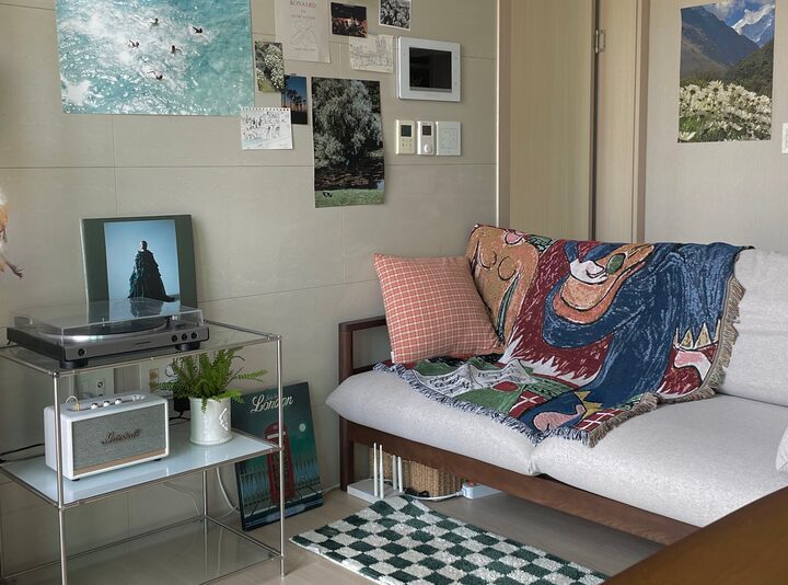 short form carousel card thumbnail