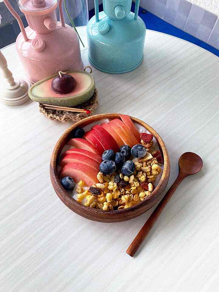 ウッド サラダボウル＆スプーン 4点セット［2種］を使ったコーディネート 3