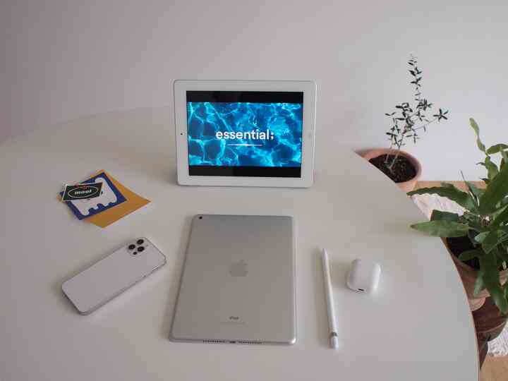 賢いアップル🍏生活

カメラと電話で撮った写真をアイクラウドに保存して管理している。

すべての機器で写真や映像を管理、編集することができ、非常に効率的です。
