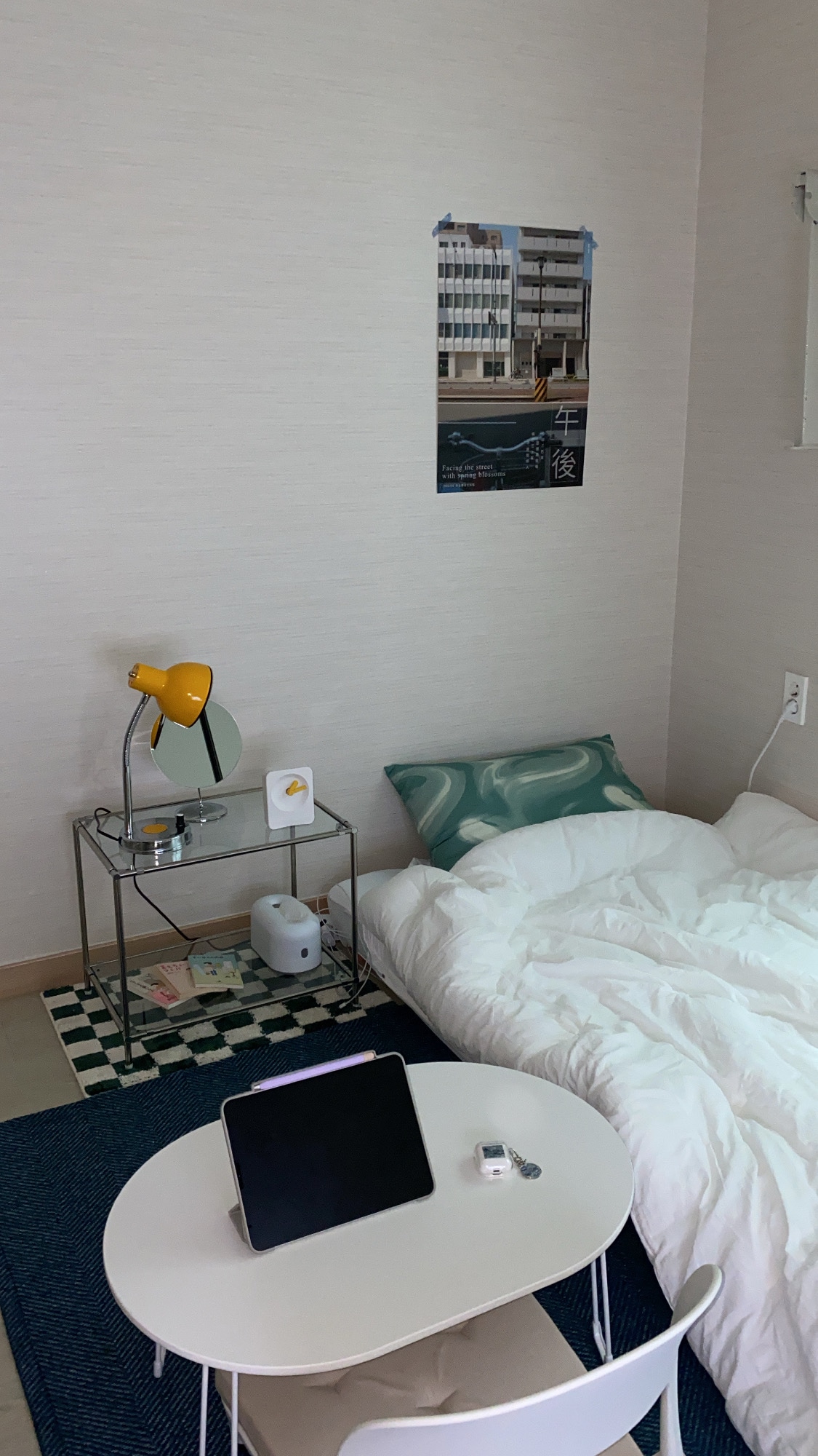 Fold-Flat Coffee Table user photo