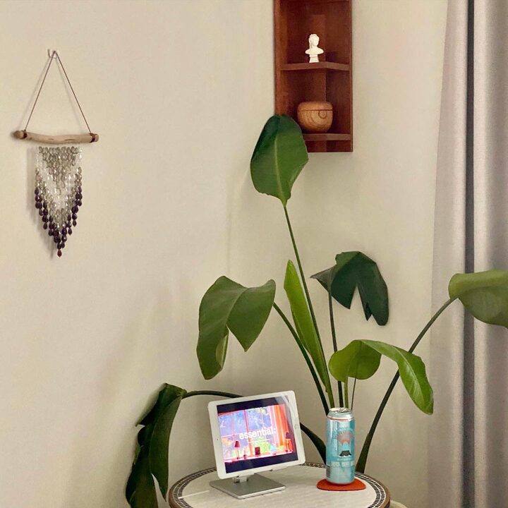 short form carousel card thumbnail