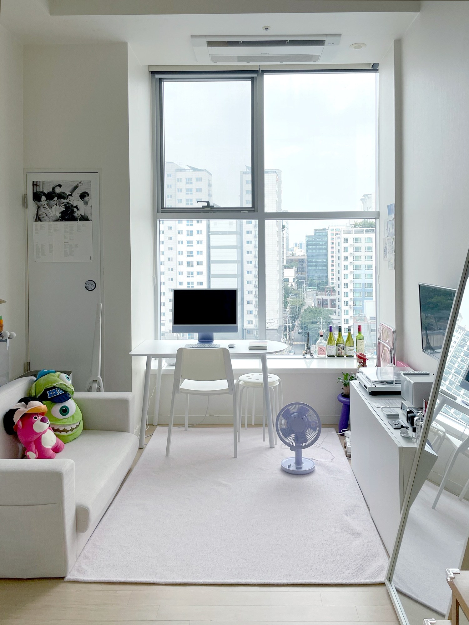 Half-Round White Laminate Dining Table user photo