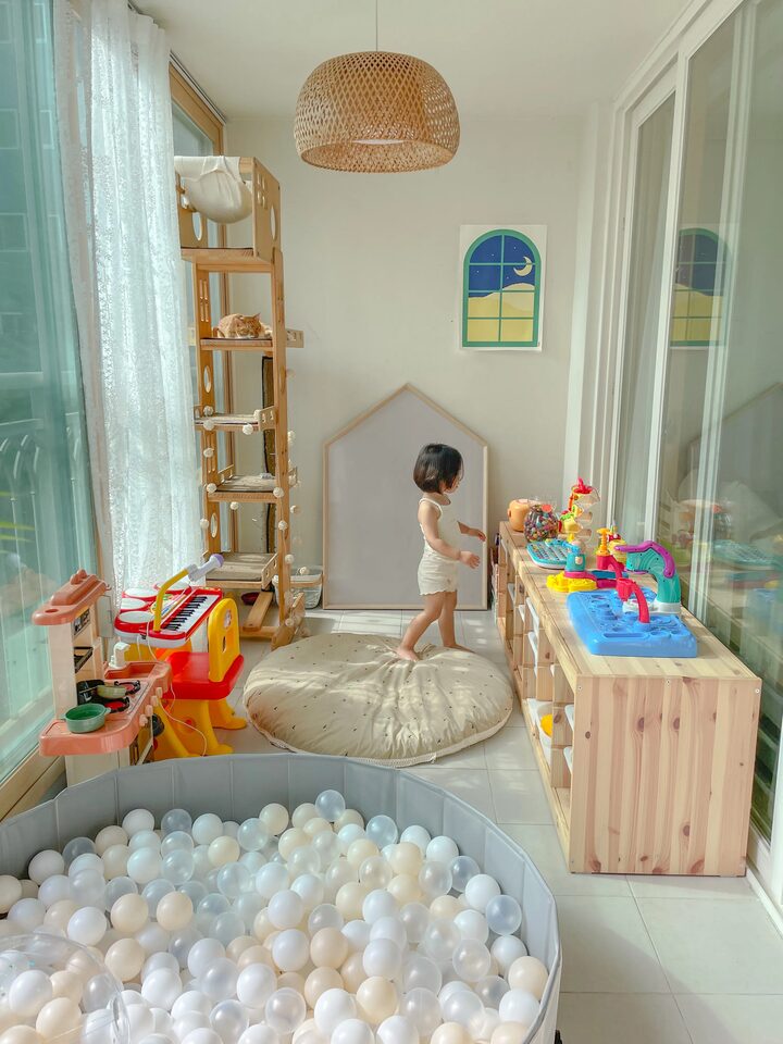 short form carousel card thumbnail