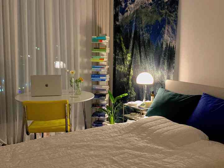 暖かい夜、MacBookとiPadと一緒に 