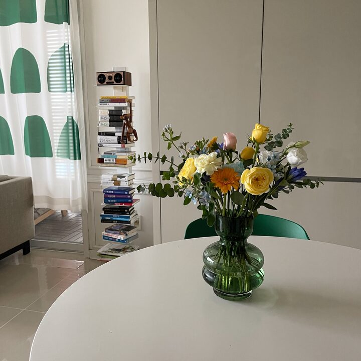 short form carousel card thumbnail