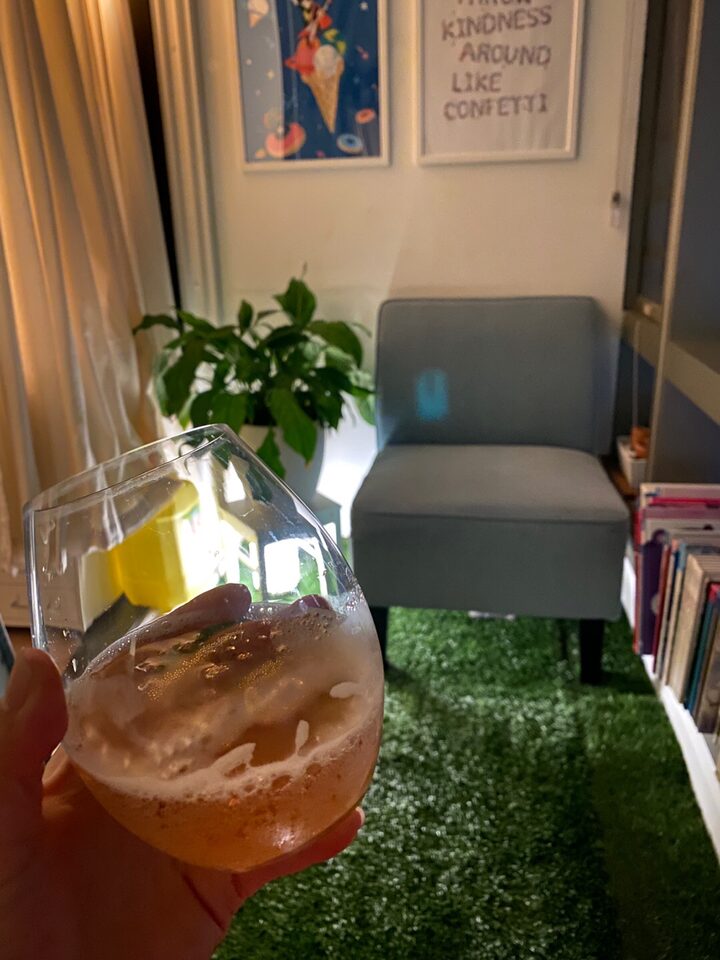 short form carousel card thumbnail