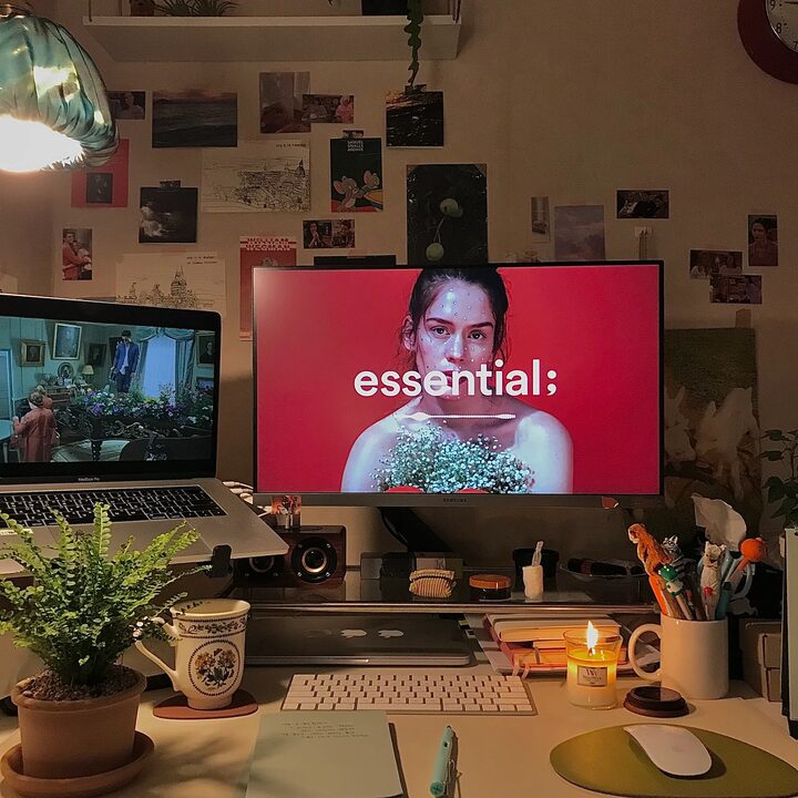 short form carousel card thumbnail