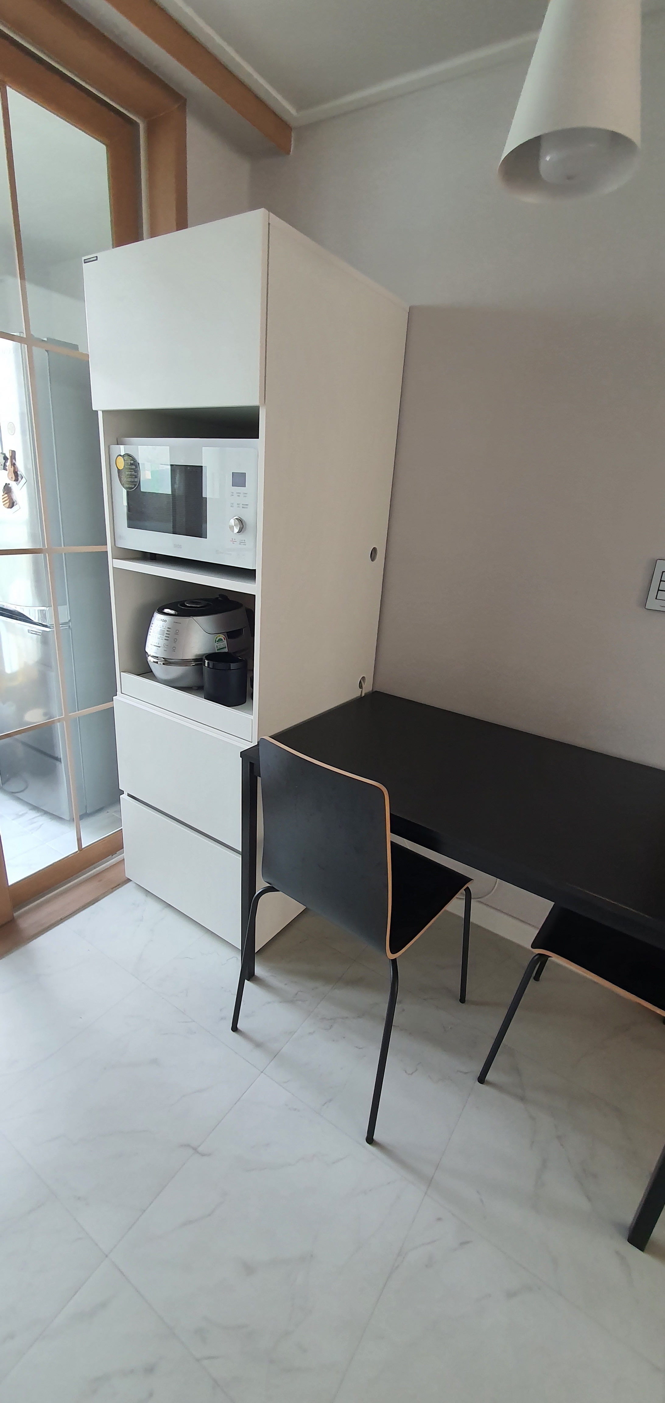 IKEA サンドスベリ ダイニングテーブル SANDSBERG サンドスベリ テーブル, ブラック, 67x67 cm - IKEA