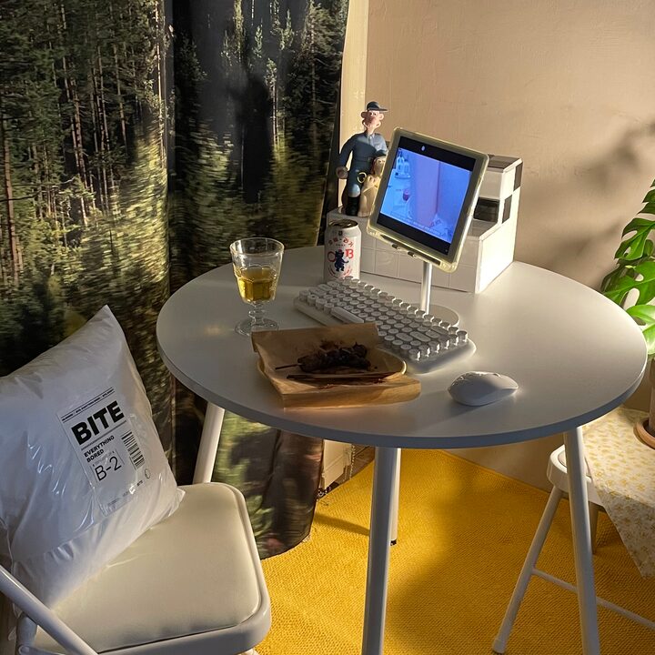 short form carousel card thumbnail