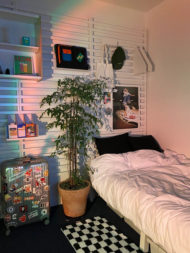 short form carousel card thumbnail