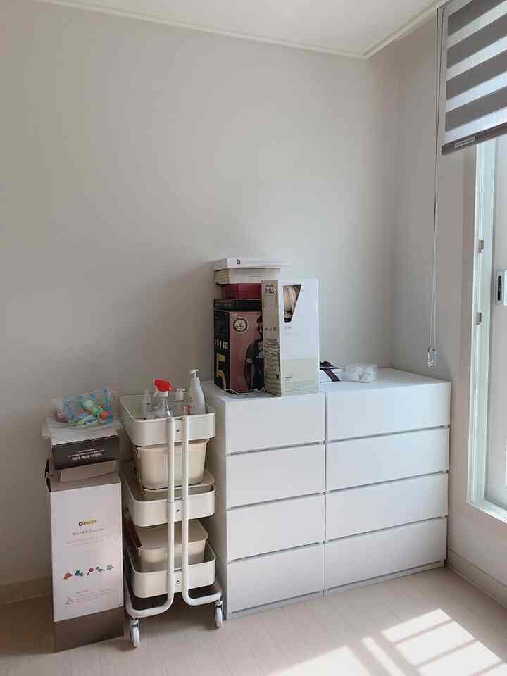 4段 モノ チェスト 40cm［8色］を使ったコーディネート 1