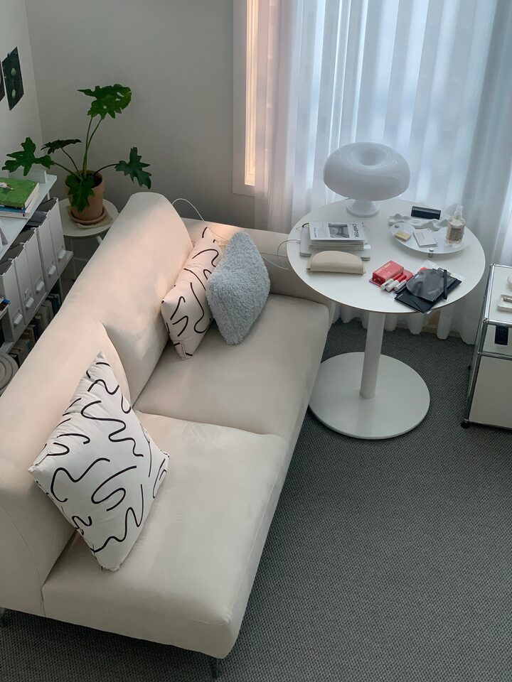 short form carousel card thumbnail