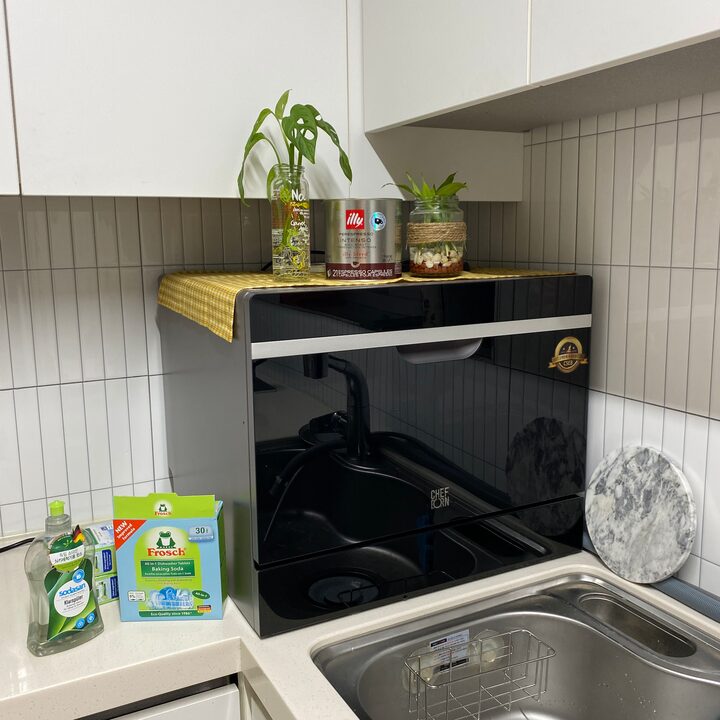 short form carousel card thumbnail