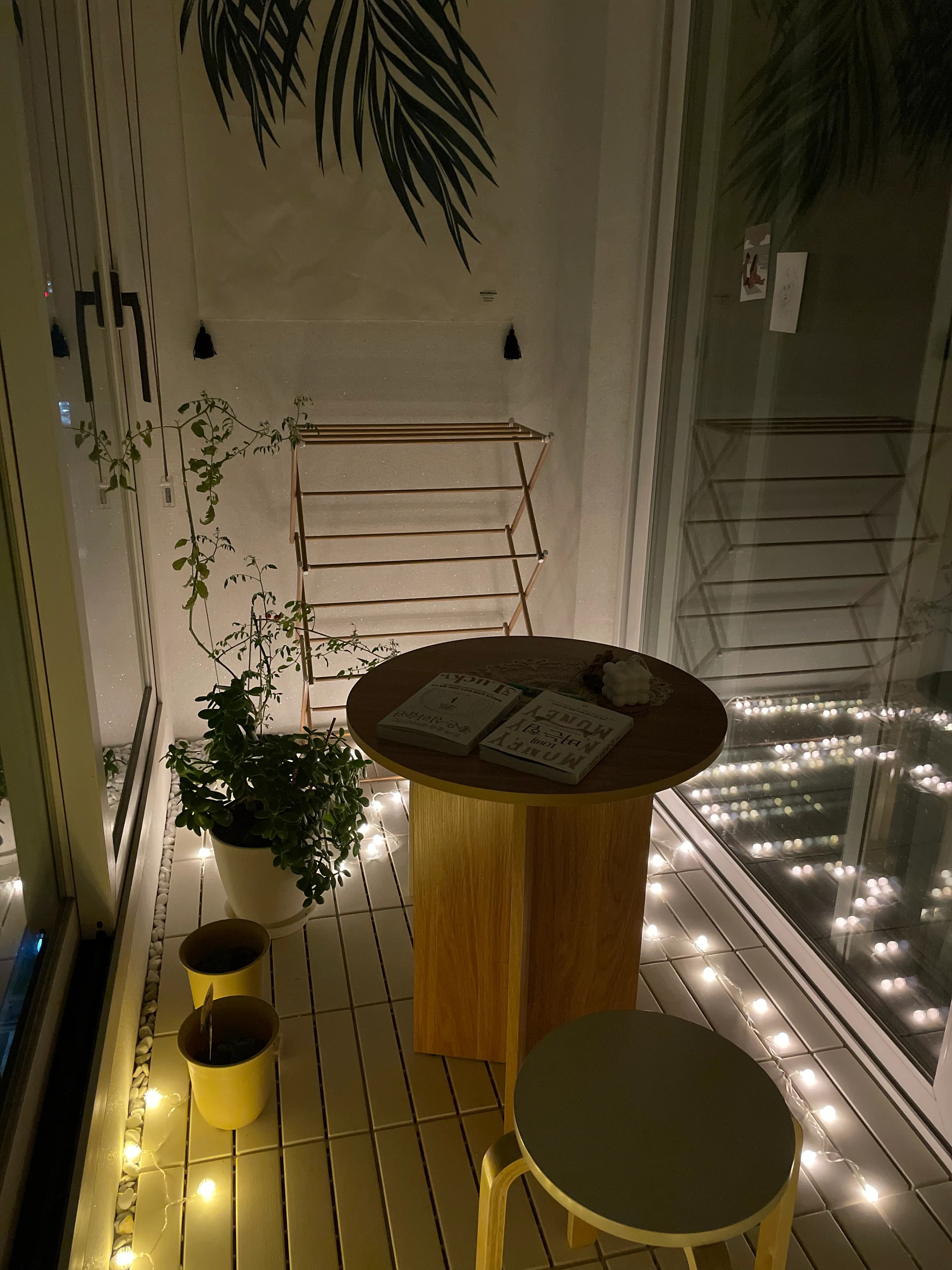 Modern Round Coffee Table user photo