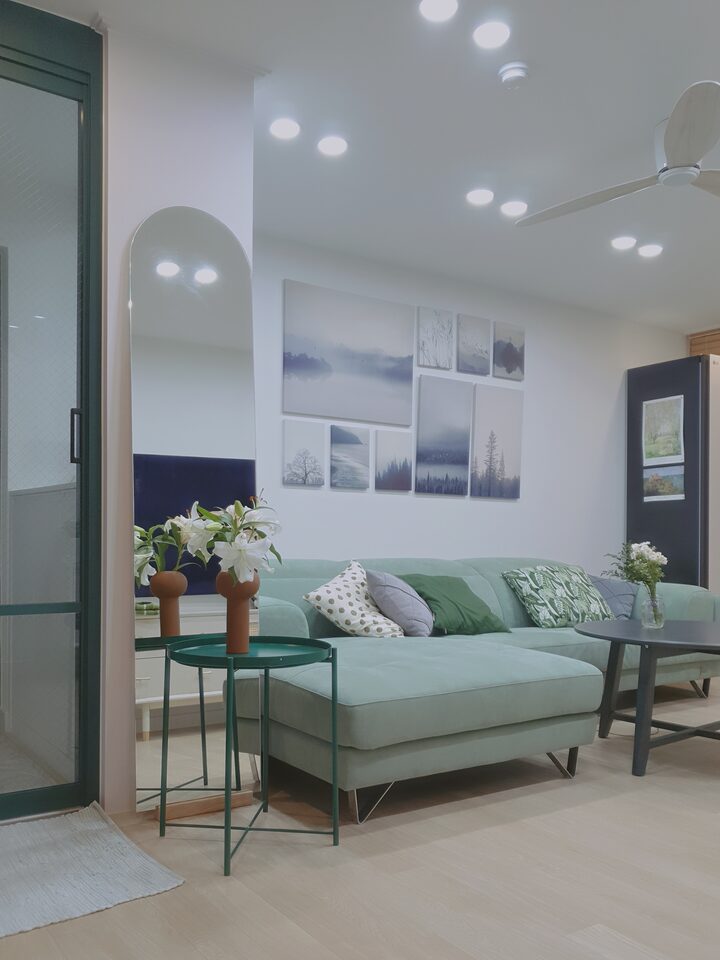 short form carousel card thumbnail